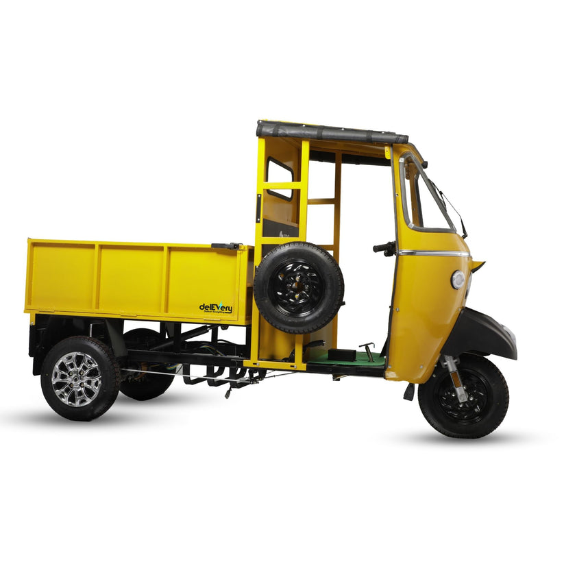 Terra 500 – Powerful Electric Three-Wheel Loader for Heavy-Duty ...